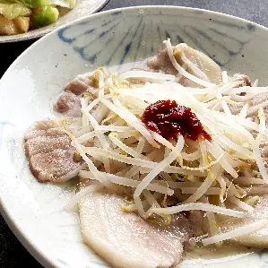 豚バラともやしのだし蒸し